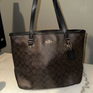Coach bag